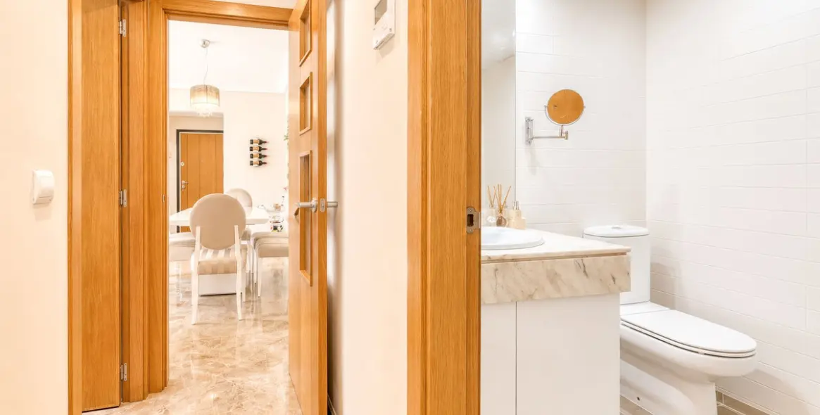 Sale of ground floor apartment in Estepona 17
