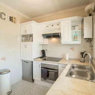 Sale of middle floor apartment in Benalmadena