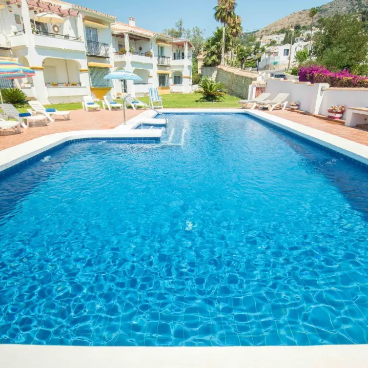 Sale of middle floor apartment in Benalmadena