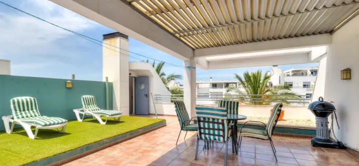 Sale of penthouse in La Cala de Mijas 2