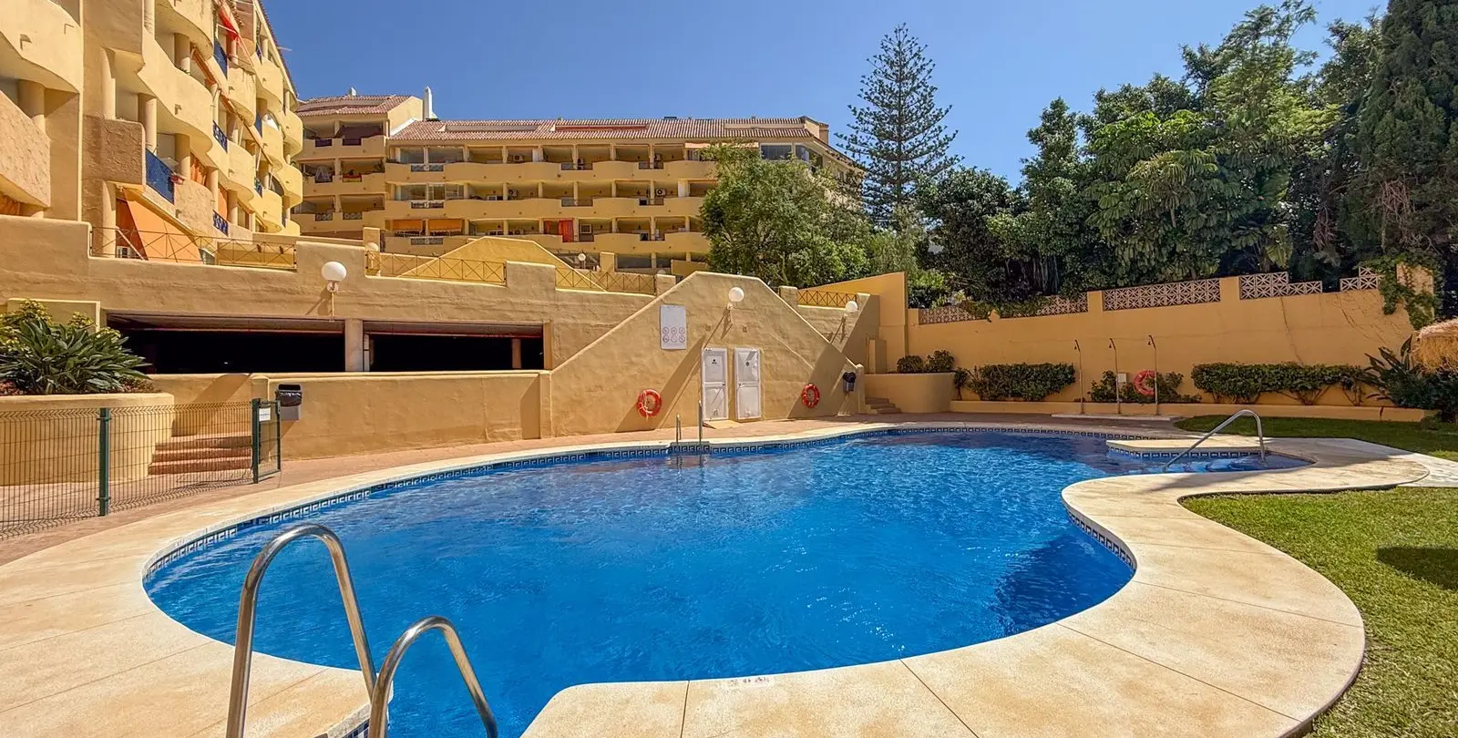Venta de ático en Torreblanca 2