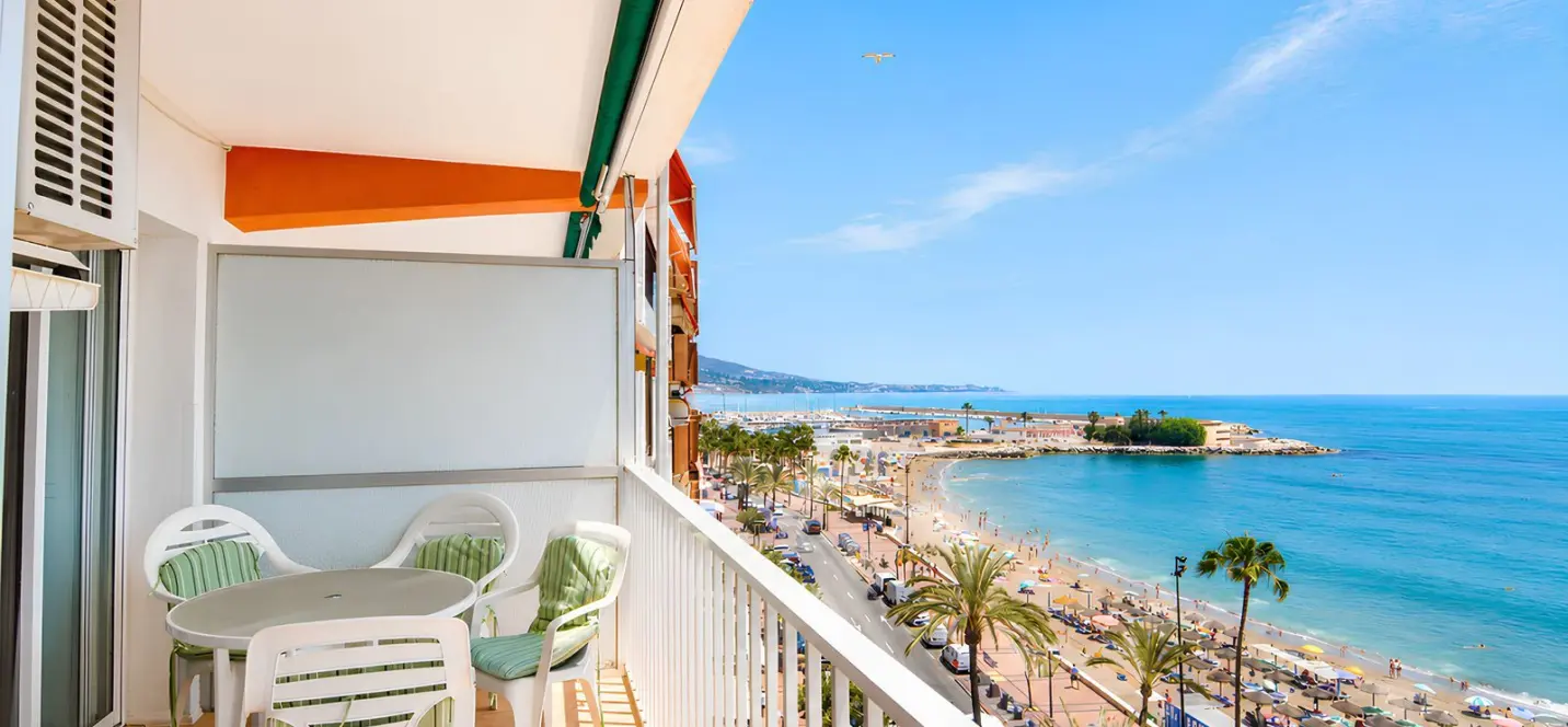 Sale of penthouse in Fuengirola 0
