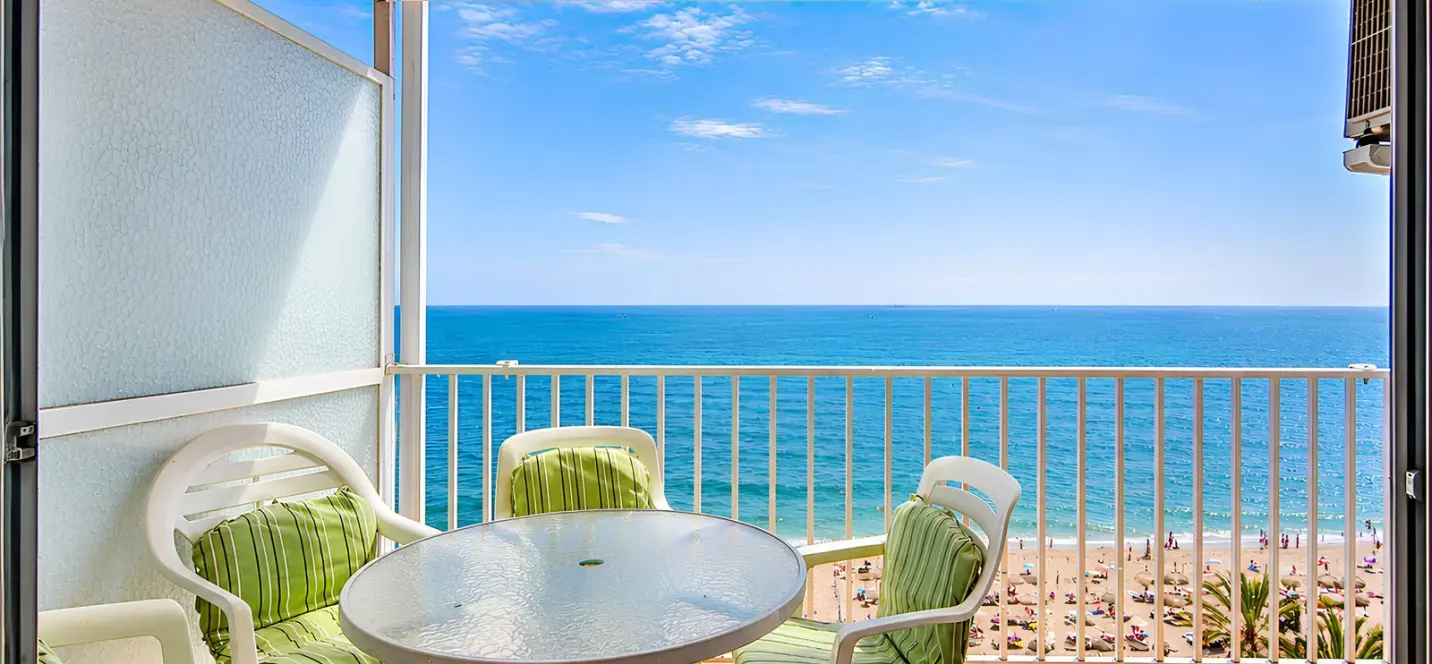 Sale of penthouse in Fuengirola 1