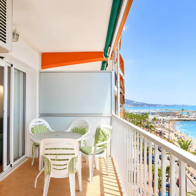 Sale of penthouse in Fuengirola