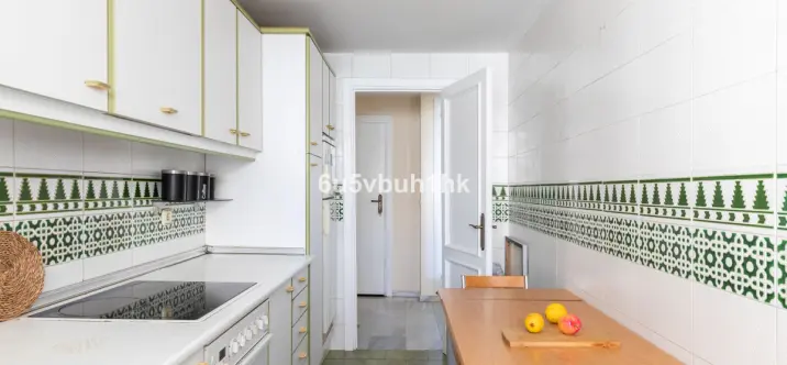 Sale of ground floor apartment in Fuengirola Puerto 2