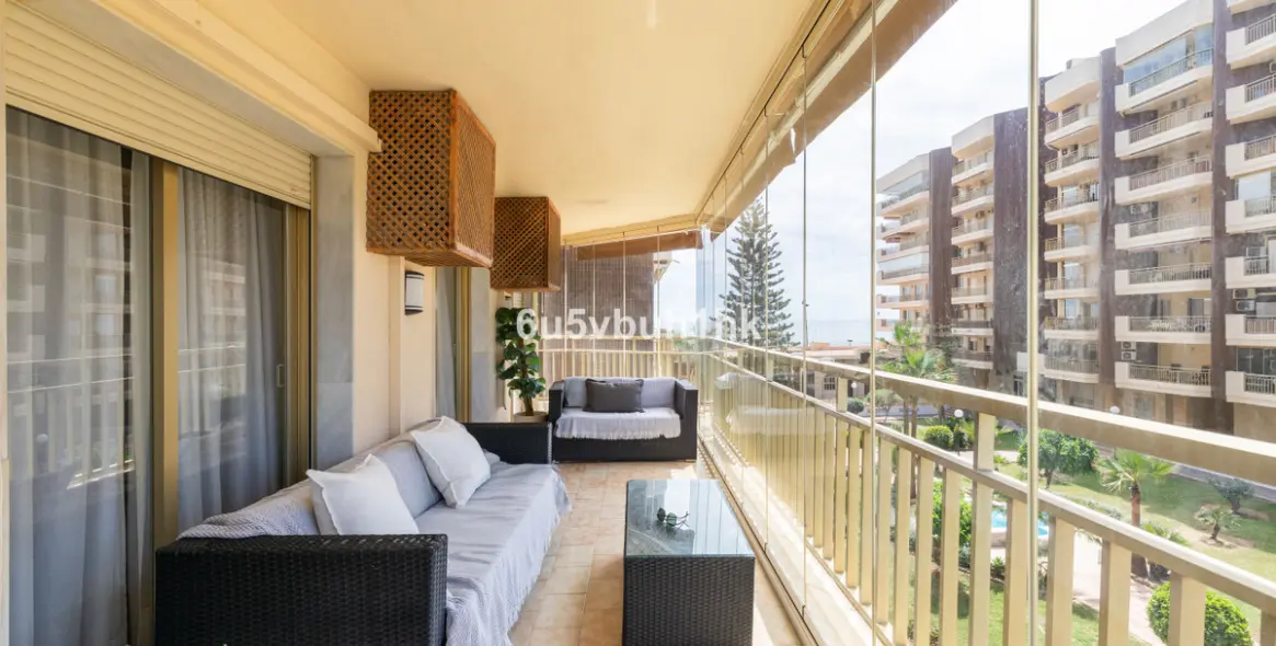 Sale of ground floor apartment in Fuengirola Puerto 13