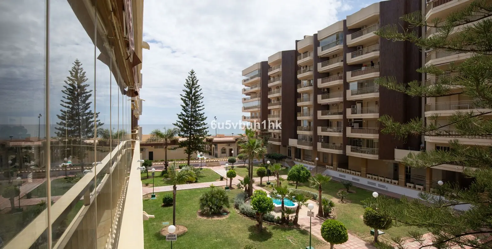 Sale of ground floor apartment in Fuengirola Puerto 1