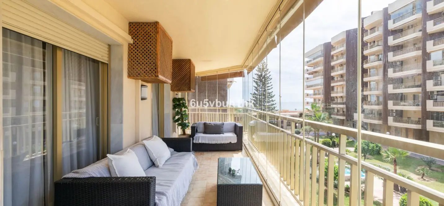 Sale of ground floor apartment in Fuengirola Puerto 3