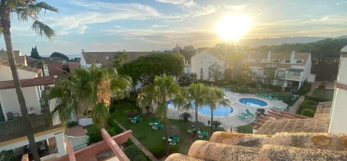 Venta de ático dúplex en Marbesa 1