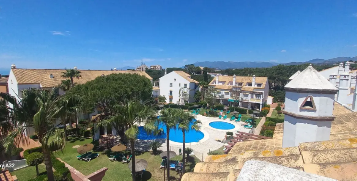 Sale of penthouse duplex in Marbesa 6