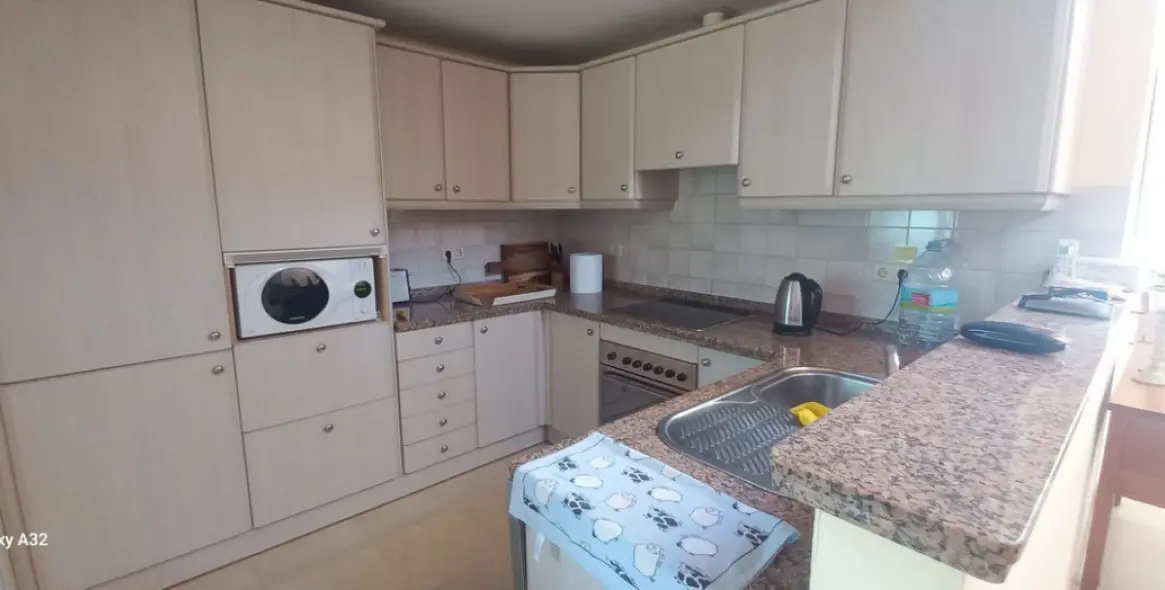 Sale of penthouse duplex in Marbesa 19