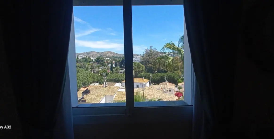 Sale of penthouse duplex in Marbesa 27