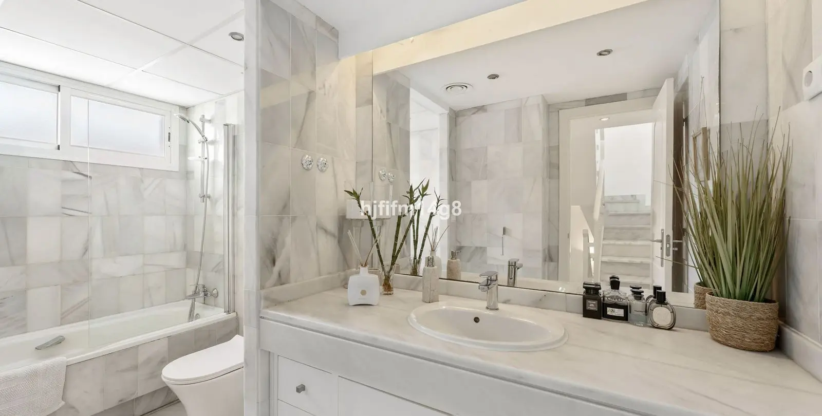 Sale of townhouse in Nueva Andalucía 15