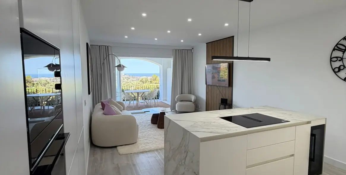 Продажа апартаментов на первом этаже в La Quinta 10