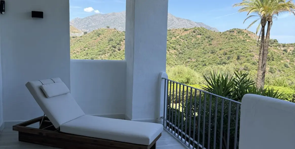 Продажа апартаментов на первом этаже в La Quinta 20