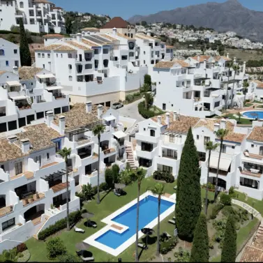 Sale of townhouse in Los Arqueros