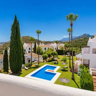 Sale of townhouse in Los Arqueros