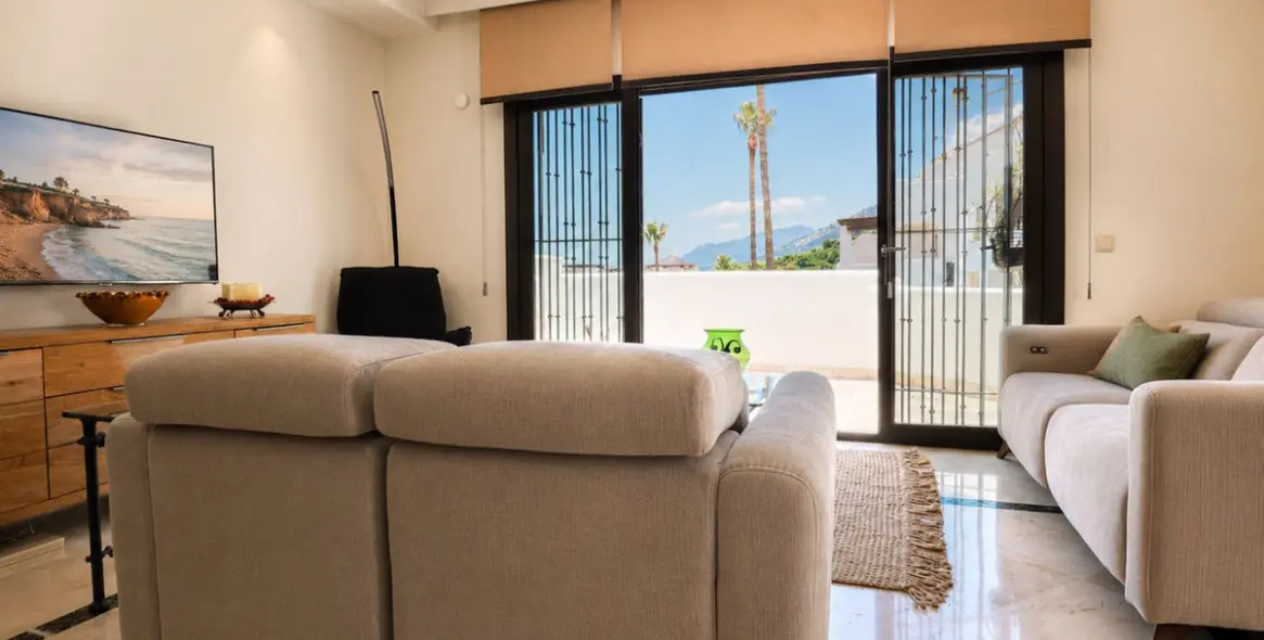 Sale of townhouse in Los Arqueros 23