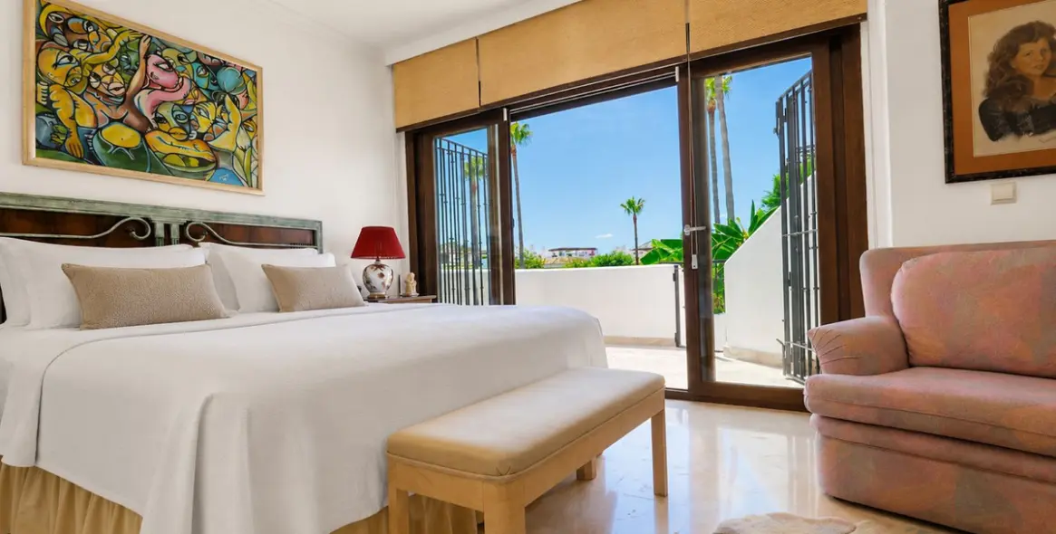 Sale of townhouse in Los Arqueros 26