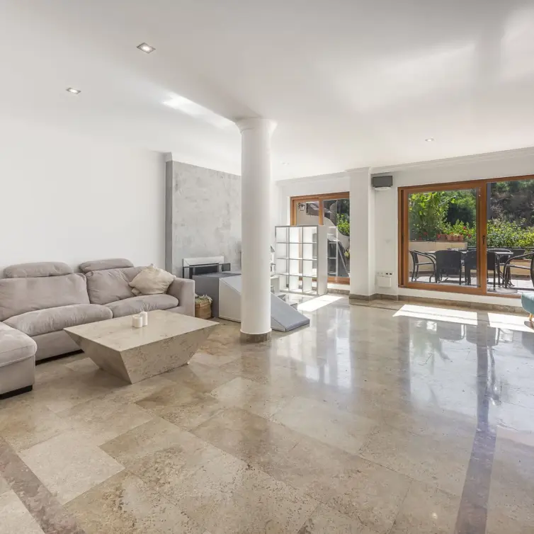 Venta de apartamento en planta baja en The Golden Mile