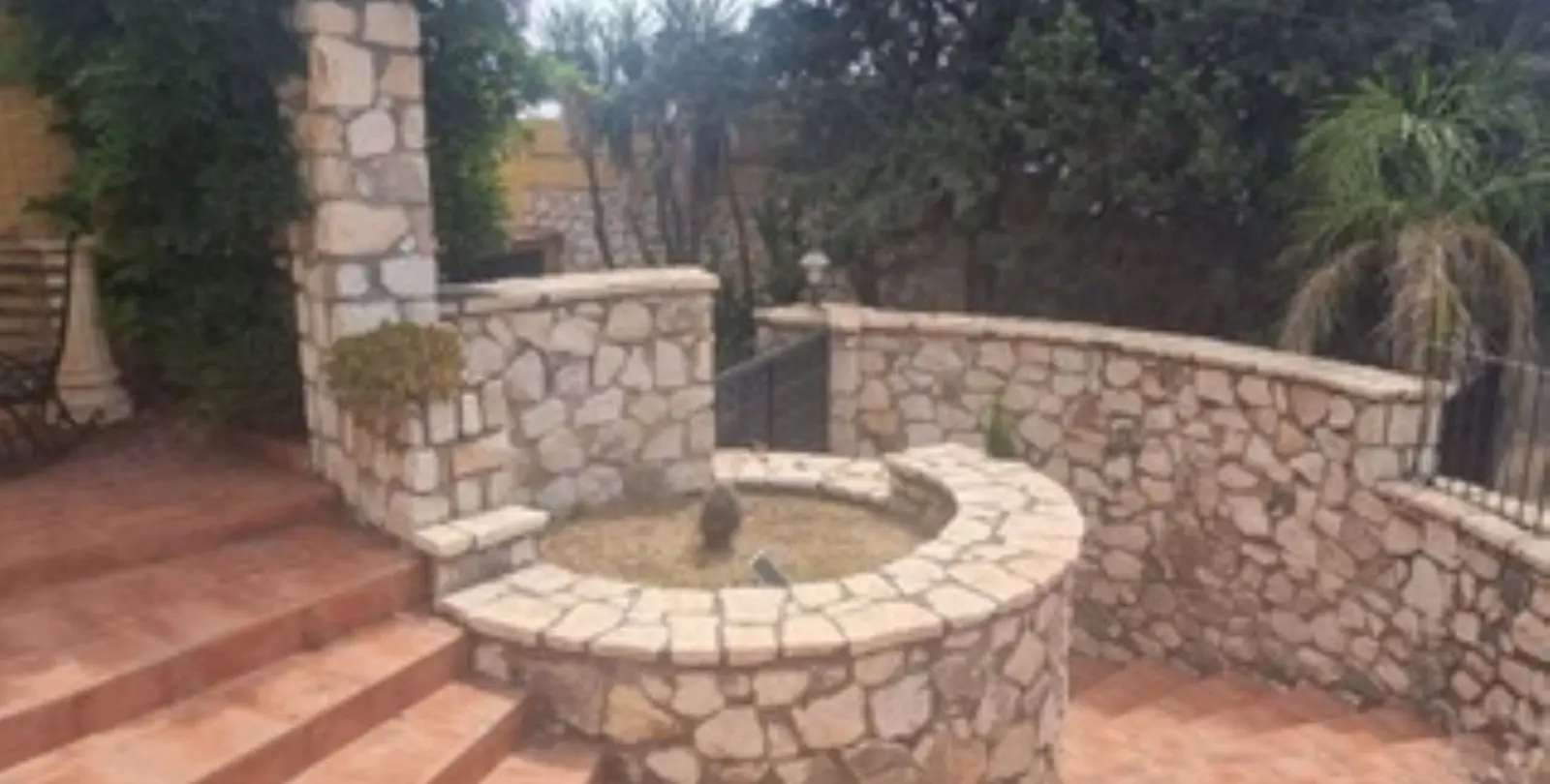 Продажа  отдельно стоящей виллы в Benalmadena 10