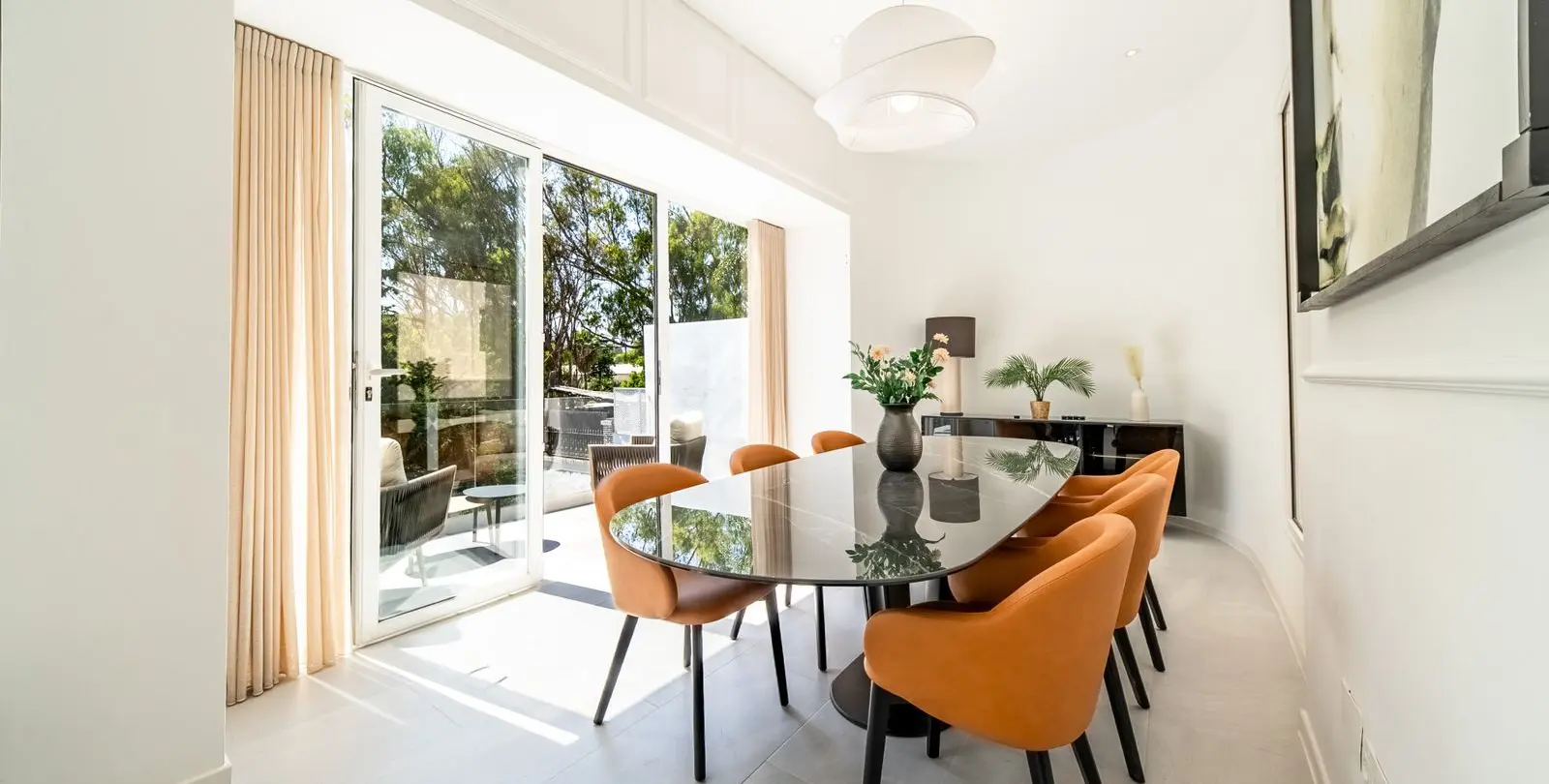 Venta de villa independiente en Nueva Andalucía 12