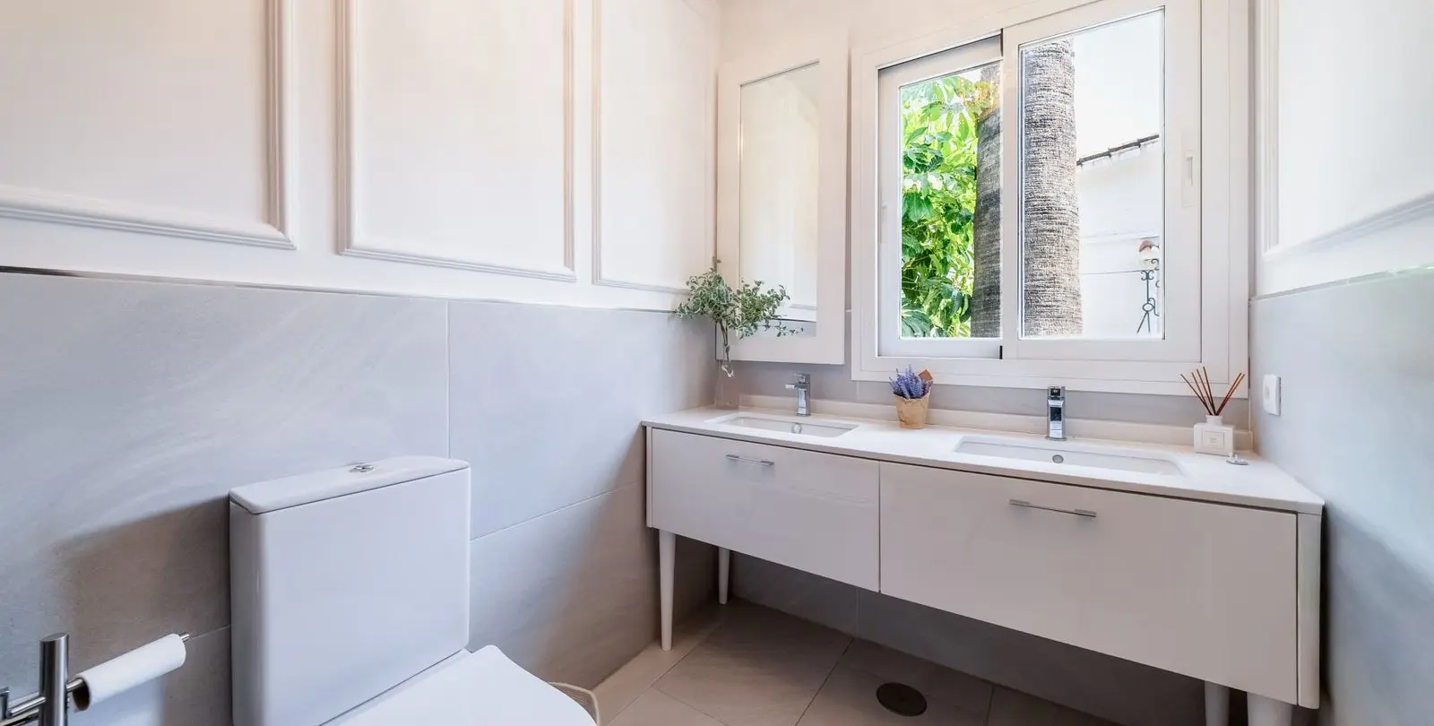 Venta de villa independiente en Nueva Andalucía 30