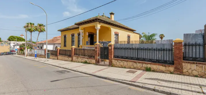 Venta de villa independiente en Málaga Este 2