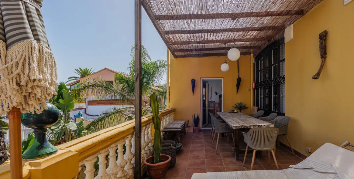 Venta de villa independiente en Málaga Este 17