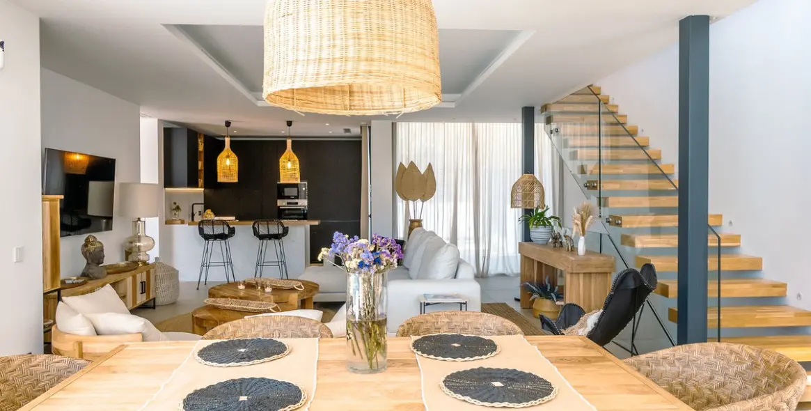 Long-term rent of detached villa in Atalaya 4