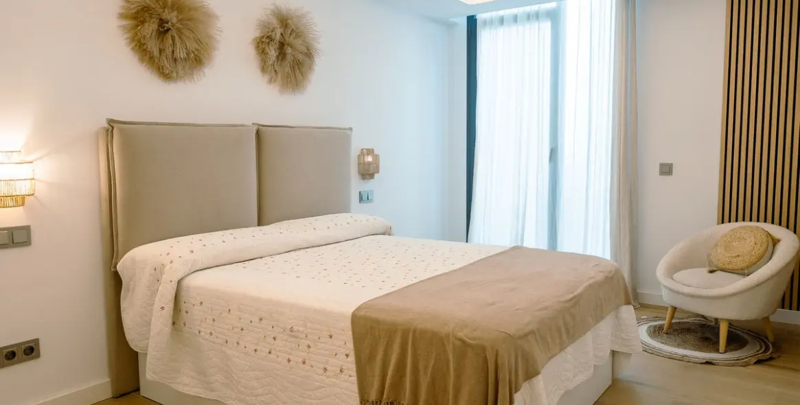 Long-term rent of detached villa in Atalaya 35