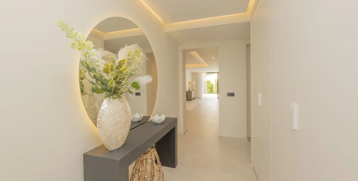 Venta de villa independiente en Atalaya 12