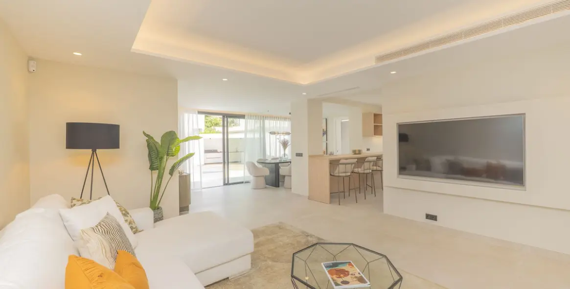 Venta de villa independiente en Atalaya 14