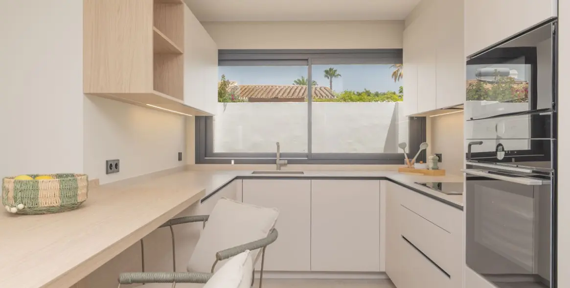Venta de villa independiente en Atalaya 18