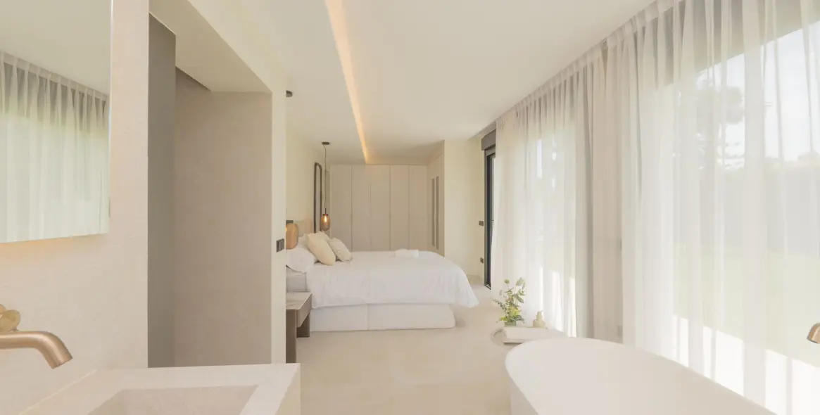 Venta de villa independiente en Atalaya 28