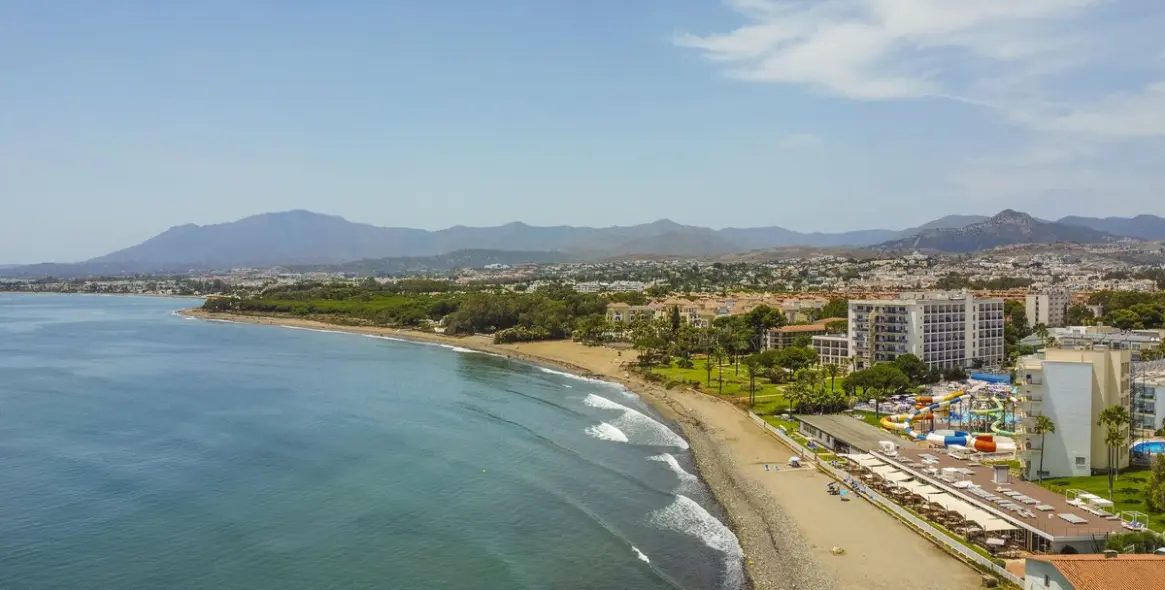 Venta de villa independiente en Atalaya 68