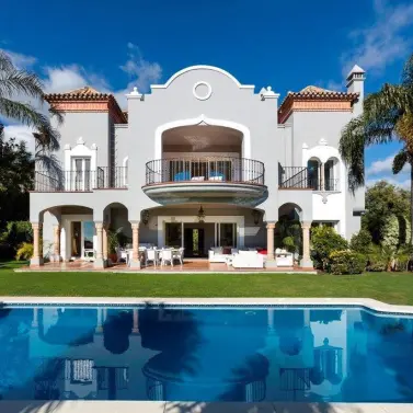 Venta de villa independiente en La Quinta