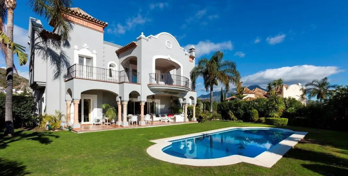 Venta de villa independiente en La Quinta 60