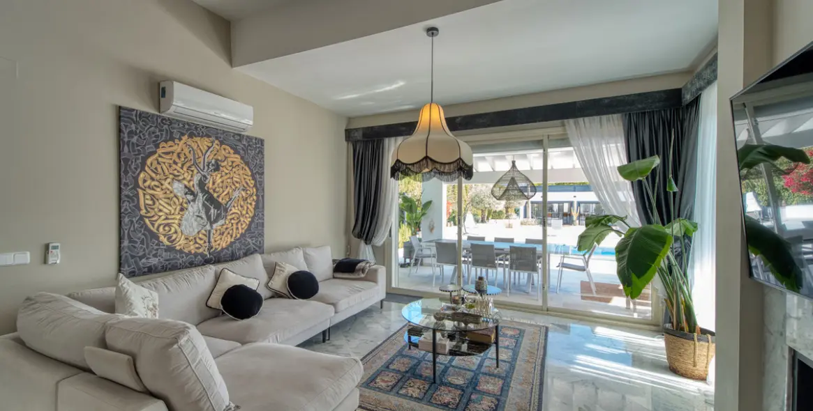 Venta de villa independiente en Benahavís 19