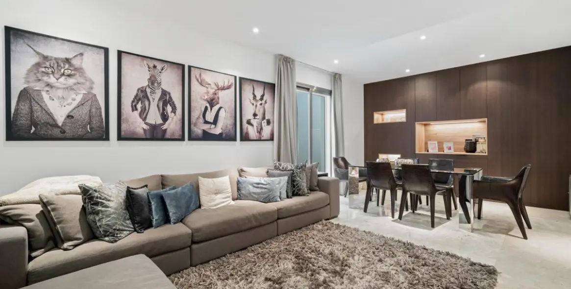 Venta de villa independiente en Las Chapas 9