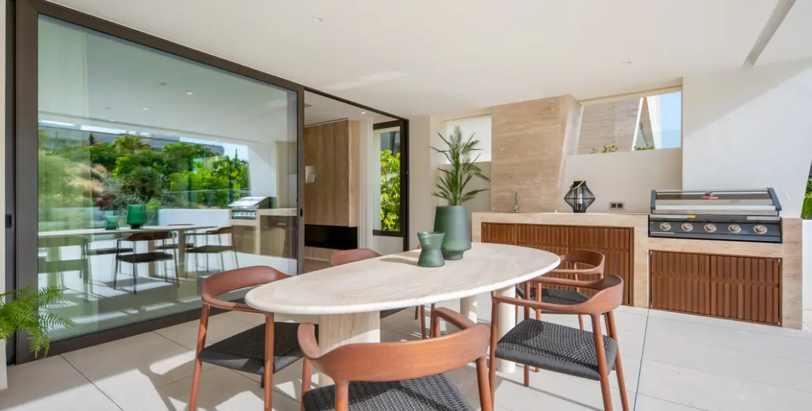 Venta de apartamento en planta baja en The Golden Mile 4