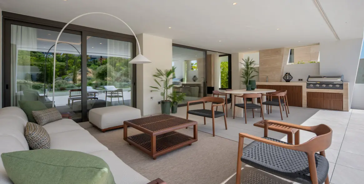 Venta de apartamento en planta baja en The Golden Mile 5