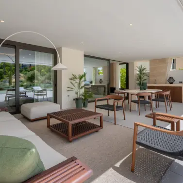 Venta de apartamento en planta baja en The Golden Mile