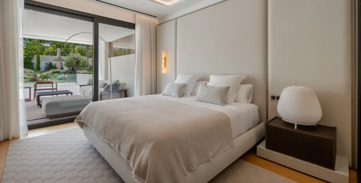 Venta de apartamento en planta baja en The Golden Mile 11