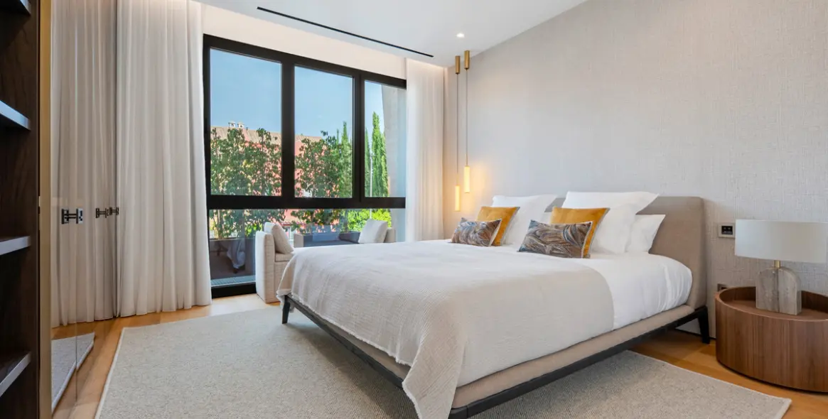 Venta de apartamento en planta baja en The Golden Mile 15