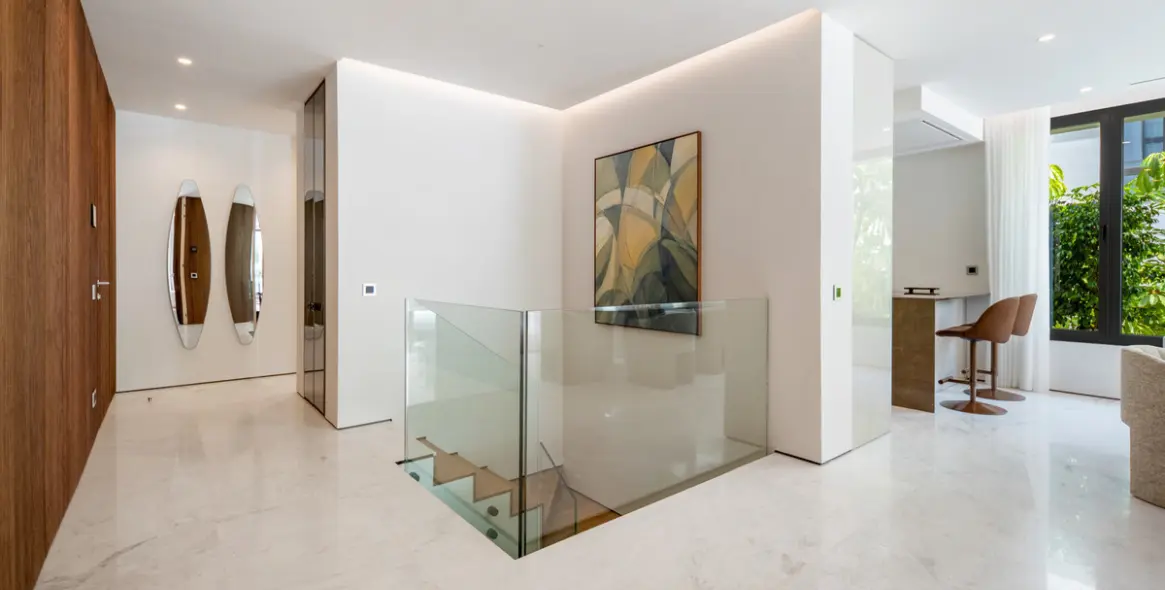 Venta de apartamento en planta baja en The Golden Mile 19