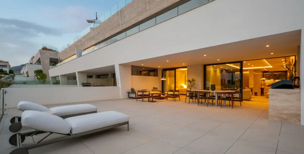 Venta de apartamento en planta baja en The Golden Mile 34