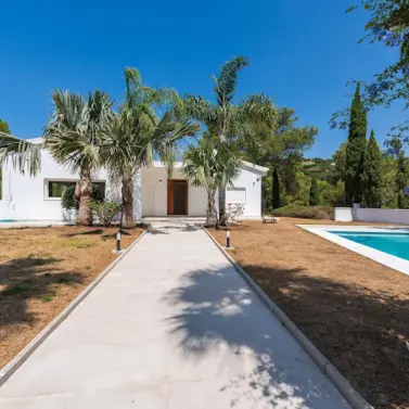 Venta de villa independiente en El Madroñal