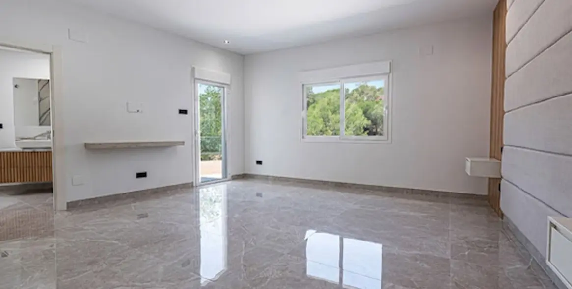 Venta de villa independiente en El Madroñal 34