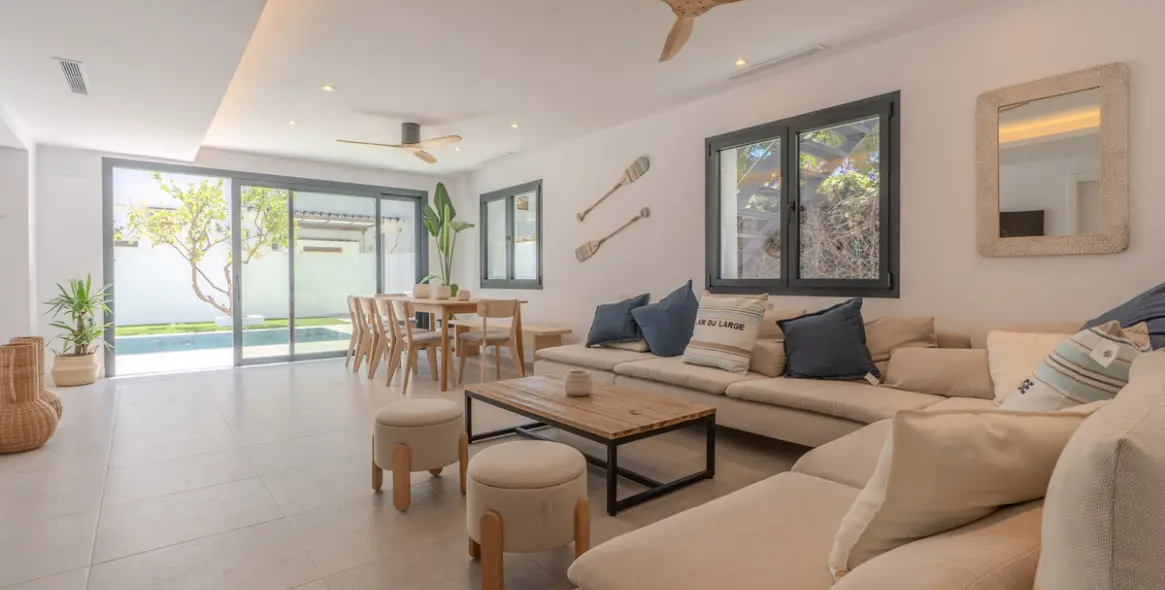 Short-term rent of detached villa in Nueva Andalucía 2